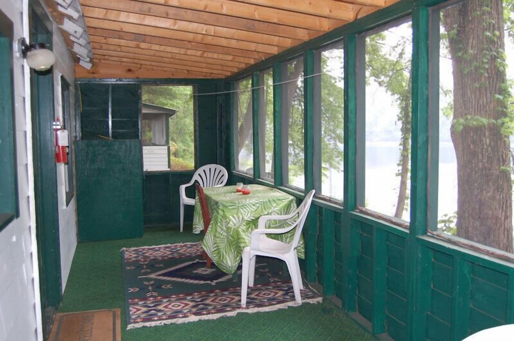 The Elms Waterfront Cottages - photo 48