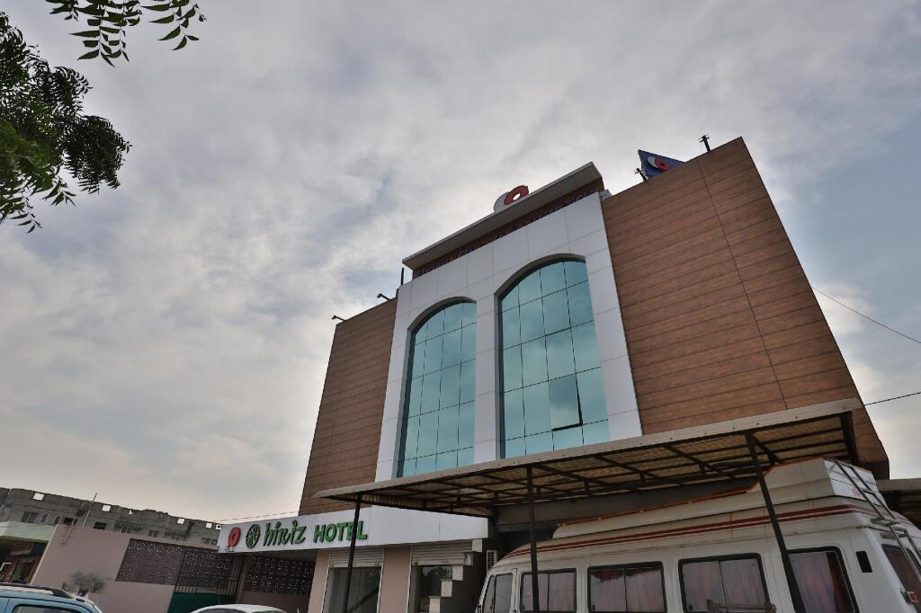 Hotel Grand Ambience — Gandhidham