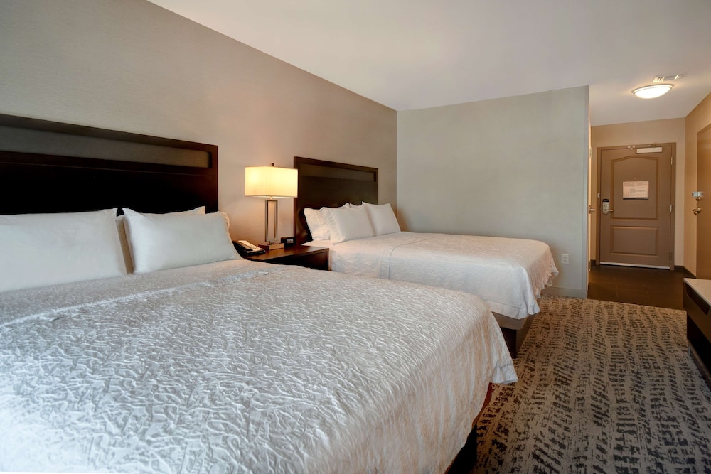 Hampton Inn & Suites Columbia South Fort Meade Area - photo 20
