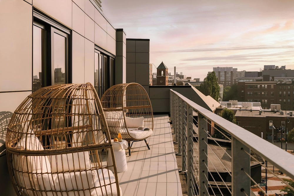 Lark Hotels 907 Main - photo 11