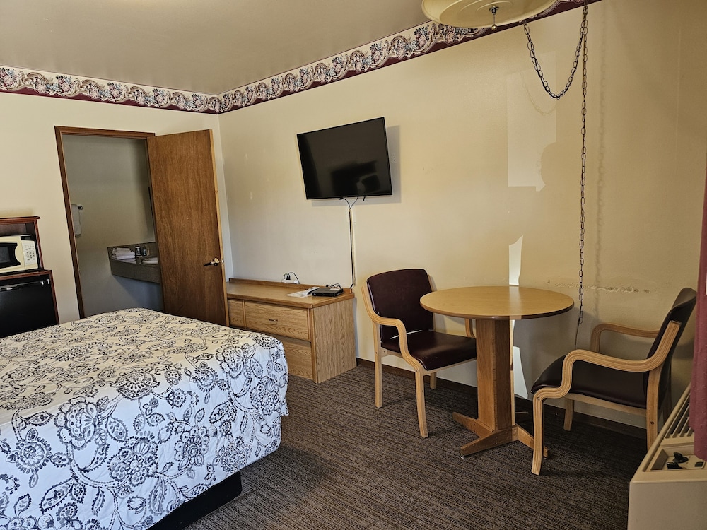 Cle Elum Travelers Inn - photo 24