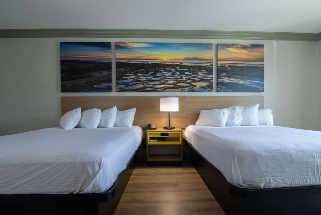 Days Inn by Wyndham Carlsbad - photo 19