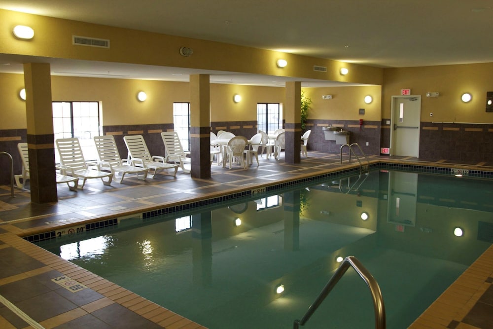 Hampton Inn & Suites Watertown - photo 74
