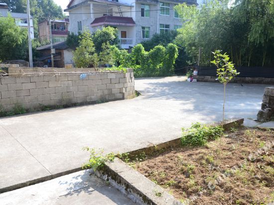 Jiuqu Renjia Inn in Wuyishan, People's Republic of China