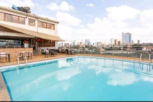 Lux Suites kipande Studio Apartments