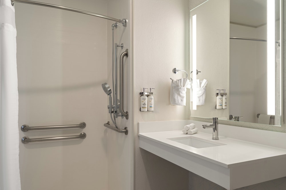 Holiday Inn Express & Suites American Fork North Provo by IHG - photo 22