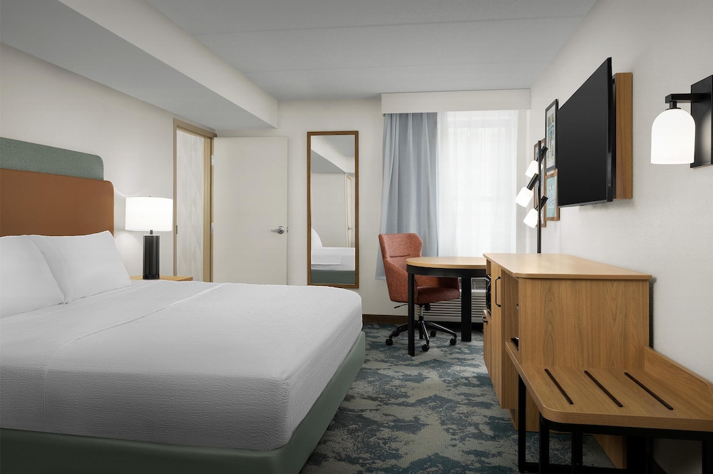 Hampton Inn Fayetteville Fort Bragg - photo 9