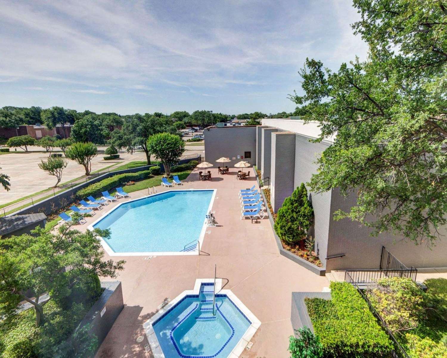 Comfort Inn and Suites Plano East - photo 22