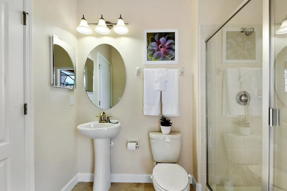 Beautifully decorated 6 beds at Champions Gate - photo 8