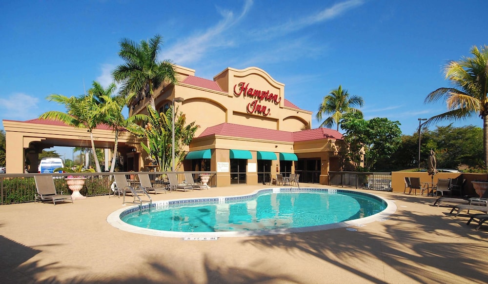Hampton Inn Fort Myers Airport & I 75 - photo 48