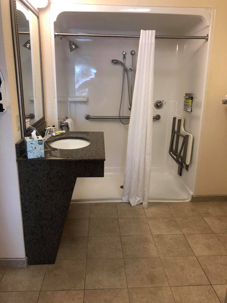 Staybridge Suites Philadelphia Valley Forge 422 by IHG - photo 11