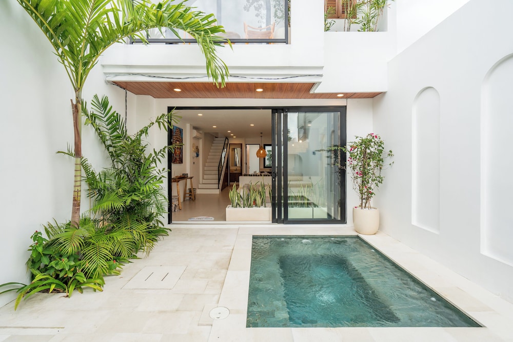 Amal Villas by Bali Bliss Properties — 4-Star Luxury Hotel in Canggu, Indonesia
