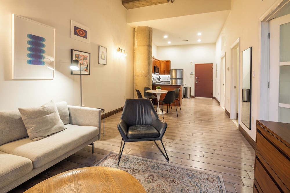 Sosuite at Independence Lofts - photo 194