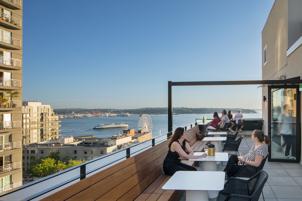 The State Hotel - photo 2