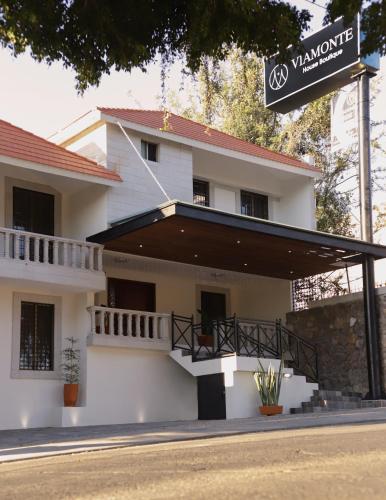 Viamonte House Boutique — 4-Star Luxury Hotel in Leon De Los Aldama, Mexico