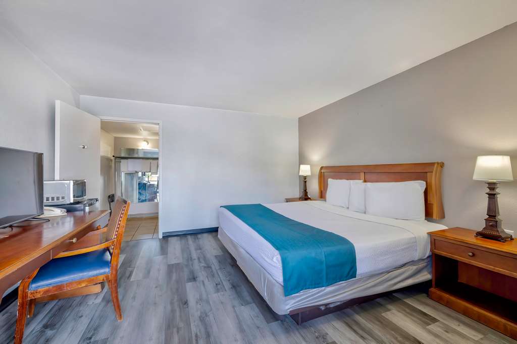 Motel6 Harrisburg PA Near PA Expo Center - photo 10