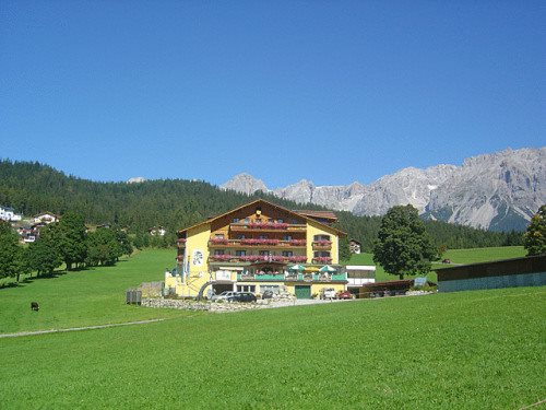 Wander Vitalhotel Steirerhof — 4-Star Luxury Hotel in Pichl, Austria