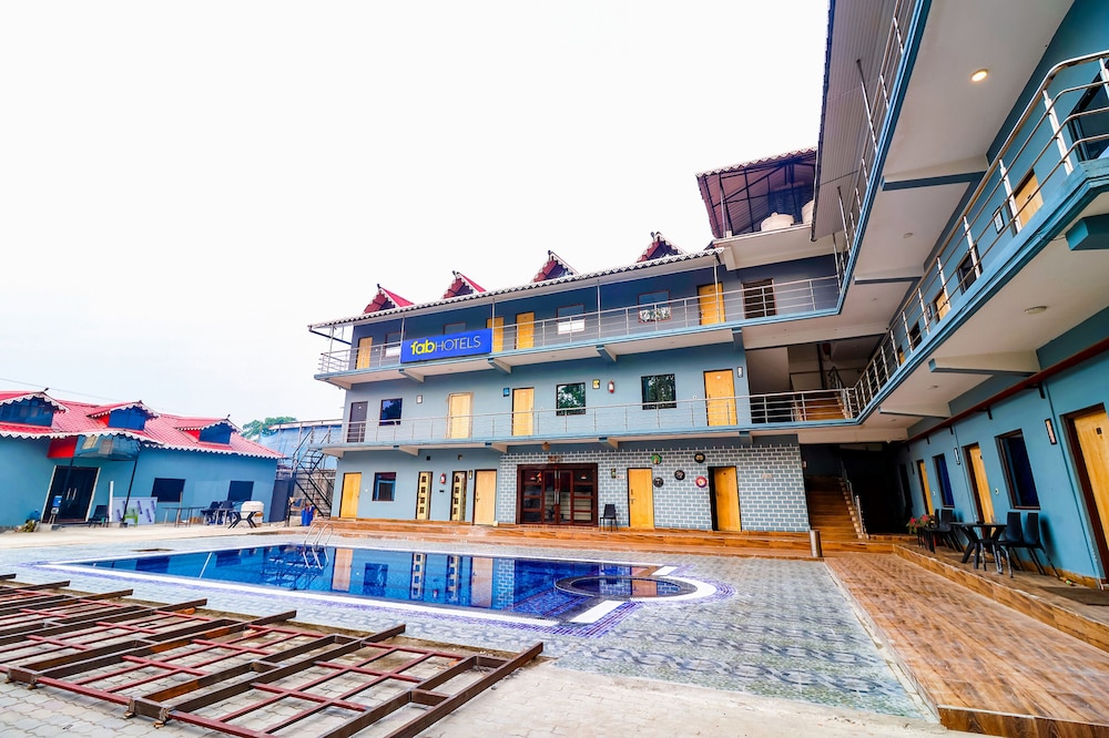 Fabhotel Roadside Inn in Siliguri, India