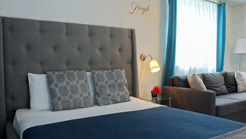 Chandelier 101 11687475 — Ponce