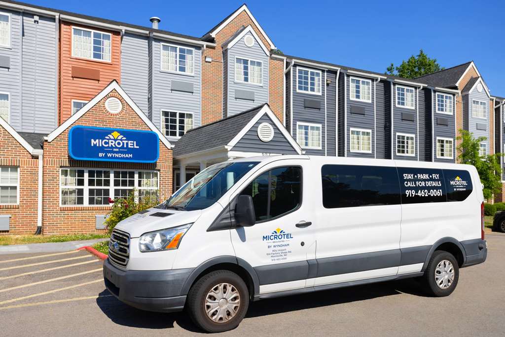 Microtel Inn by Wyndham Raleigh Durham Airport - photo 11