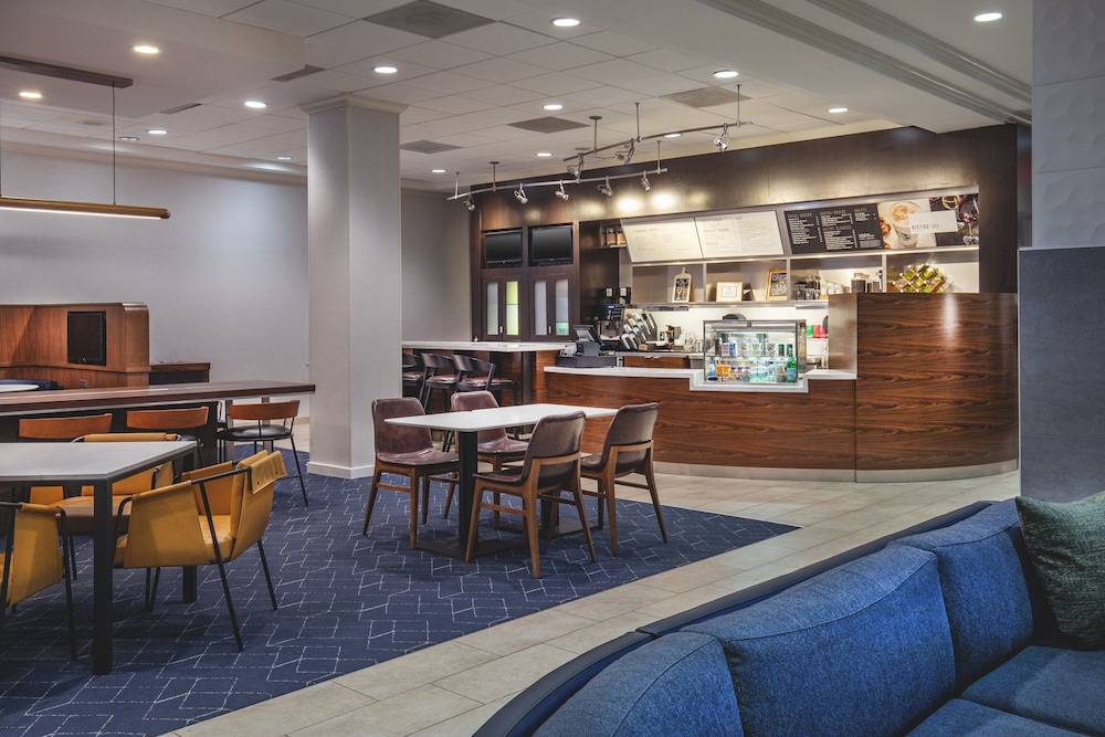Courtyard by Marriott Boston Billerica Bedford - photo 21