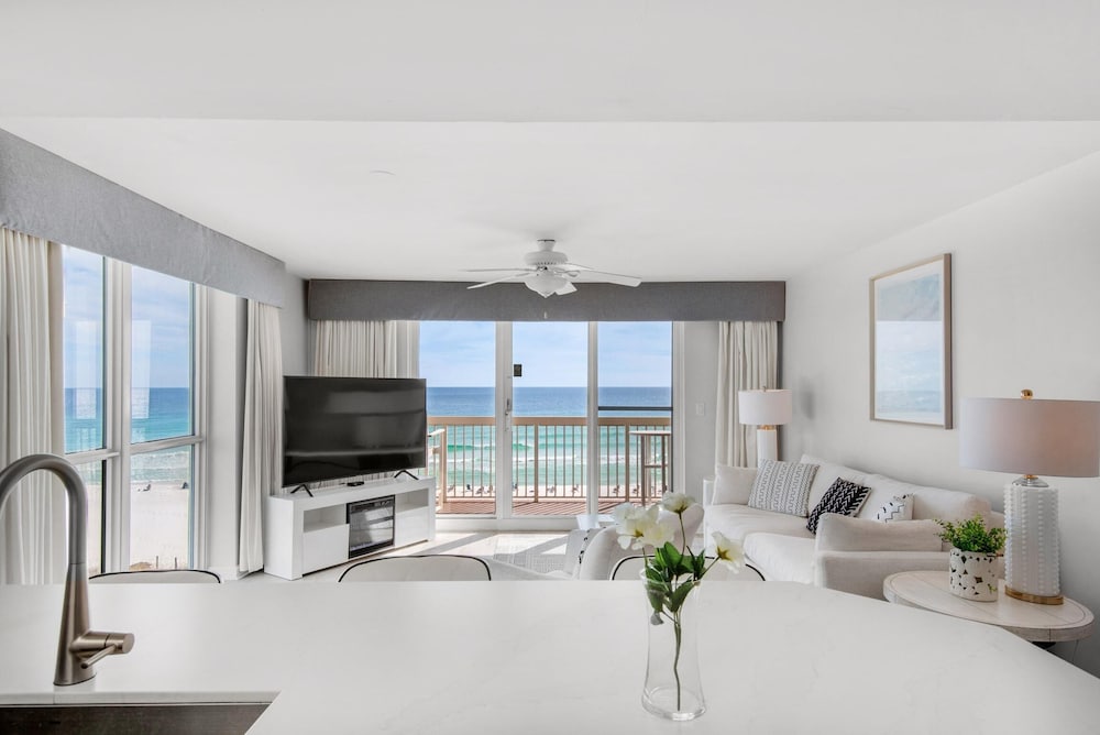 Pelican Beach Resort 501 - photo 11