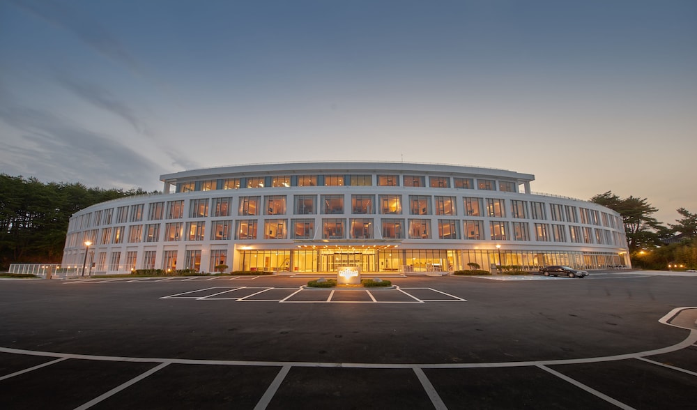Naksan Beach Hotel — hotel in Sokcho