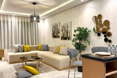 The Suite of Artists Central By AppartAli — 4-Star Luxury Hotel in Casablanca, Morocco