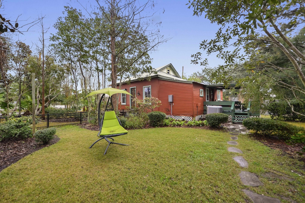 Carroll House Cottages - photo 45