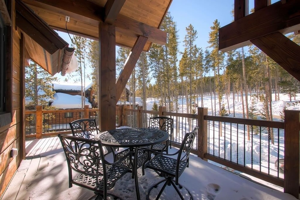 Slopeside Manor On Peak 8 By Pinnacle Lodging - photo 51