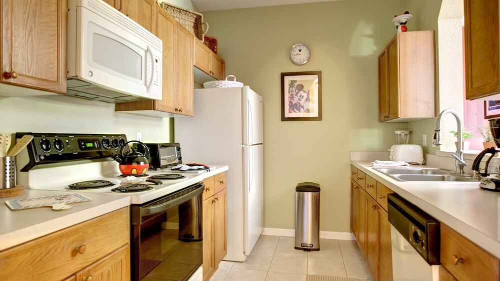 London Condo At Windsor Palms Resort - photo 11