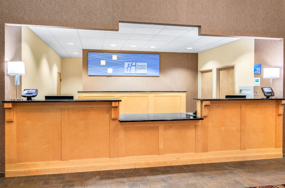 Holiday Inn Express & Suites Gillette by IHG - photo 45