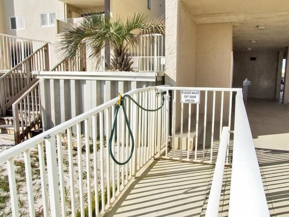 Edgewater 41 - photo 27