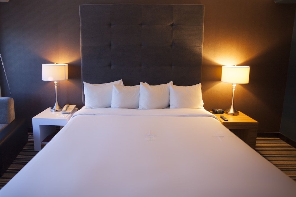 Hotel Huntington Beach - photo 9