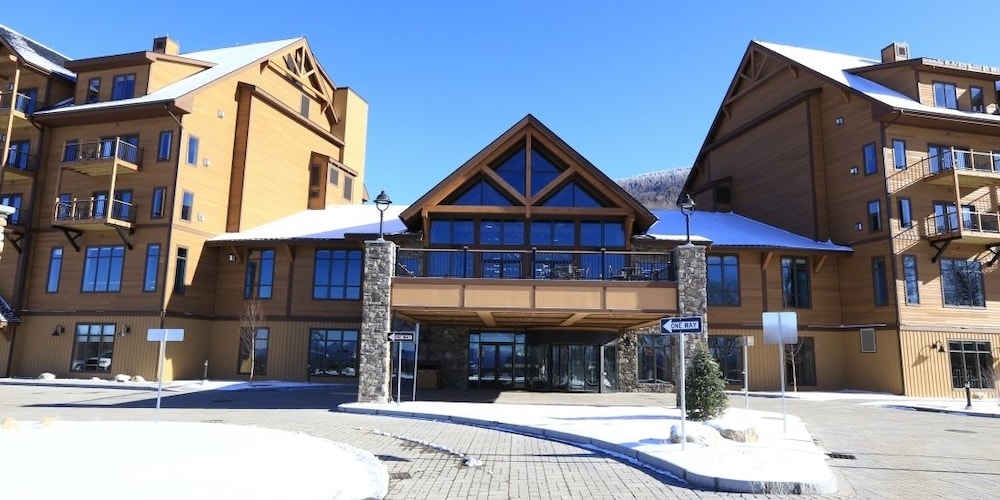 Burke Mountain Hotel - photo 41