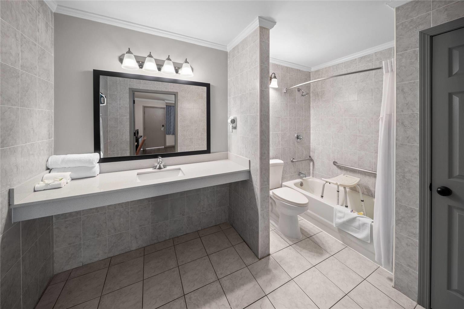 Days Inn by Wyndham Slidell - photo 23