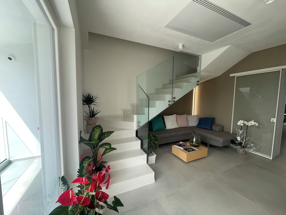 Chic & Charme Luxury Rooms — 4-Star Luxury Hotel in Olbia, Italy