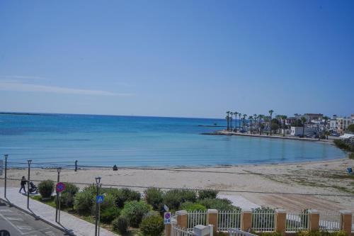 Vista Mare Rooms — 4-Star Luxury Hotel in Porto Cesareo, Italy
