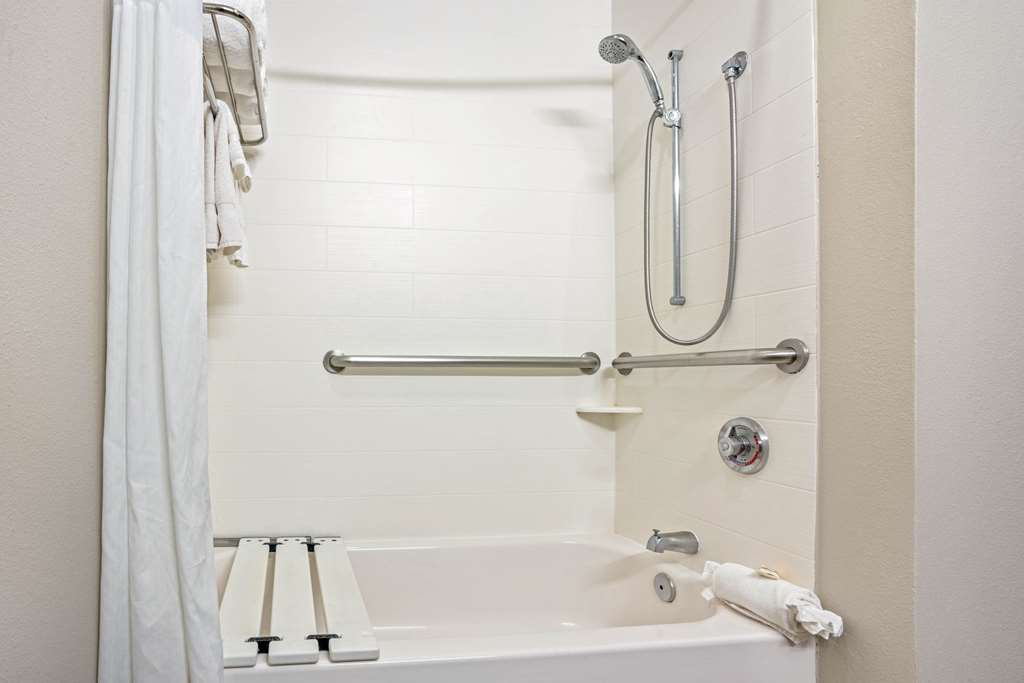 La Quinta Inn Suites Houston North Spring - photo 22