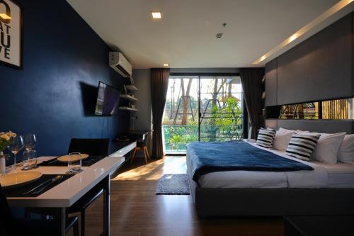 Luxury Modern Garden View Apartment — 4-Star Luxury Hotel in Chiang Mai, Thailand