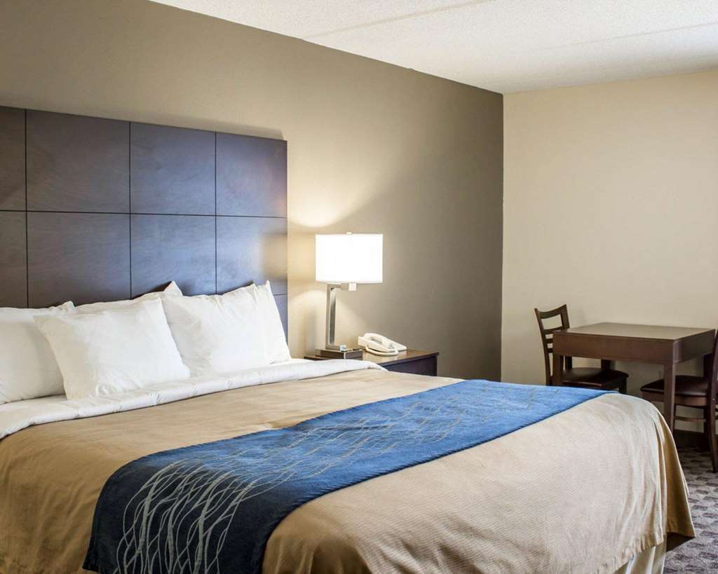 Comfort Inn & Suites Fuquay Varina - photo 7