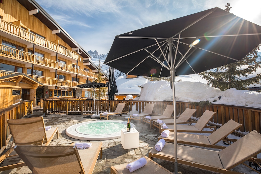 Madame Vacances Hotel Le Mottaret in Meribel, France
