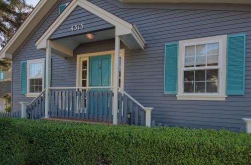 Bridge Street Beauty Spring Special in Cambria, United States