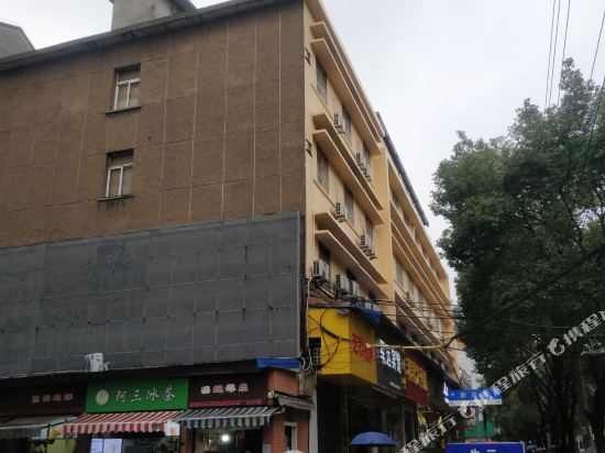 Jun Yun Hotel - last minute hotel in Wuhan