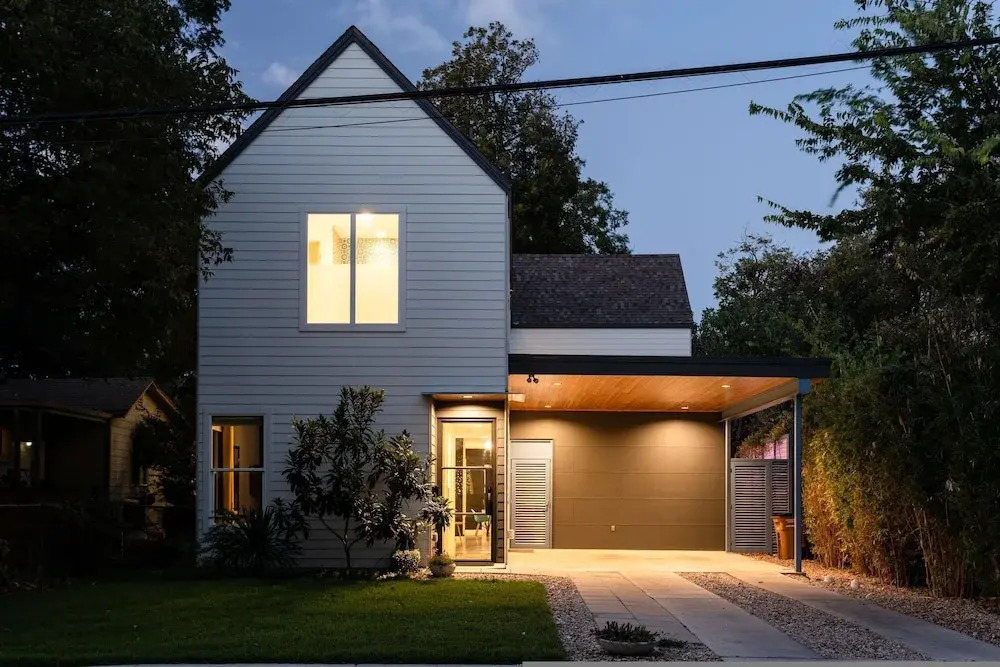 Austin Eastside 4BR Getaway with Patio & Mini Golf in Austin, United States