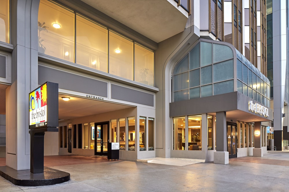 The Bristol Hotel San Diego - photo 34