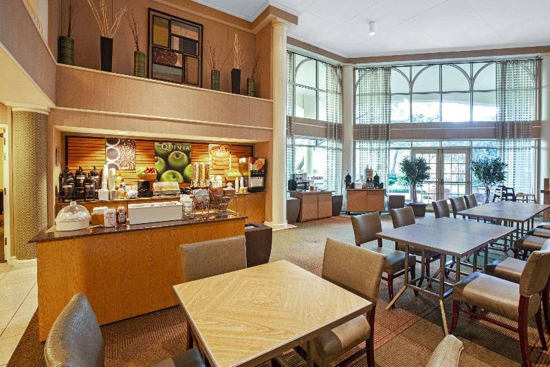 La Quinta Inn & Suites Houston Galleria Area - photo 26