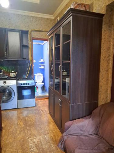 Apartment On Leonidze 18