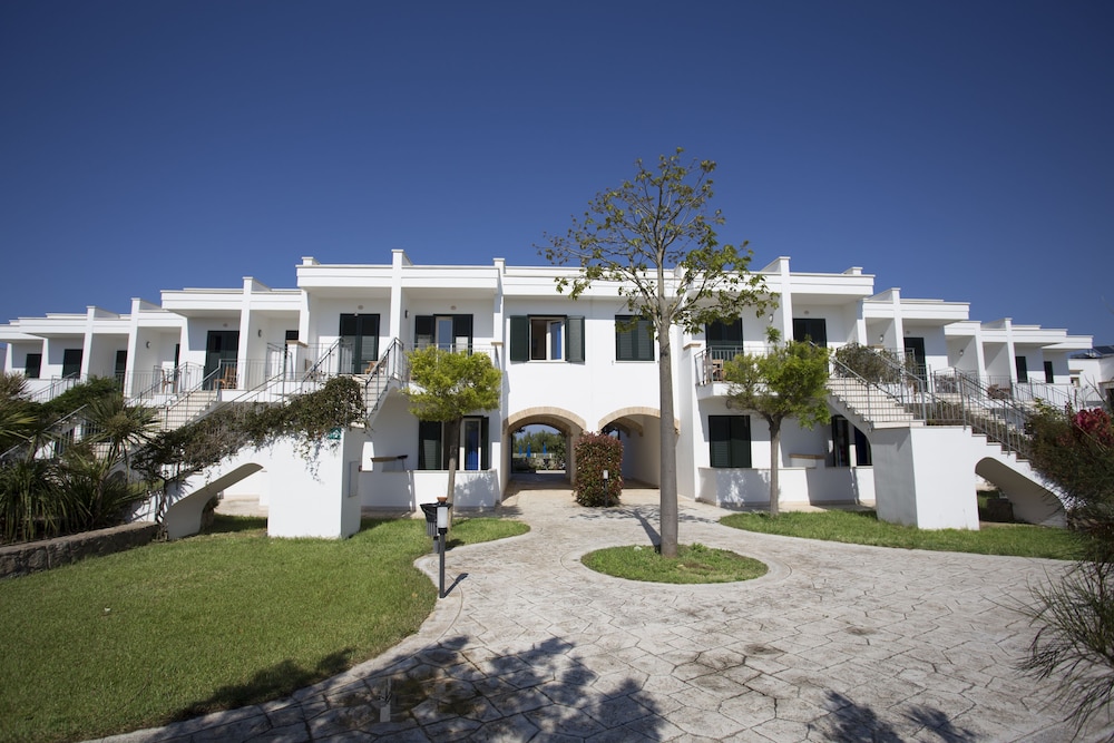 Residence Portoselvaggio — 4-Star Luxury Hotel in Nardo, Italy