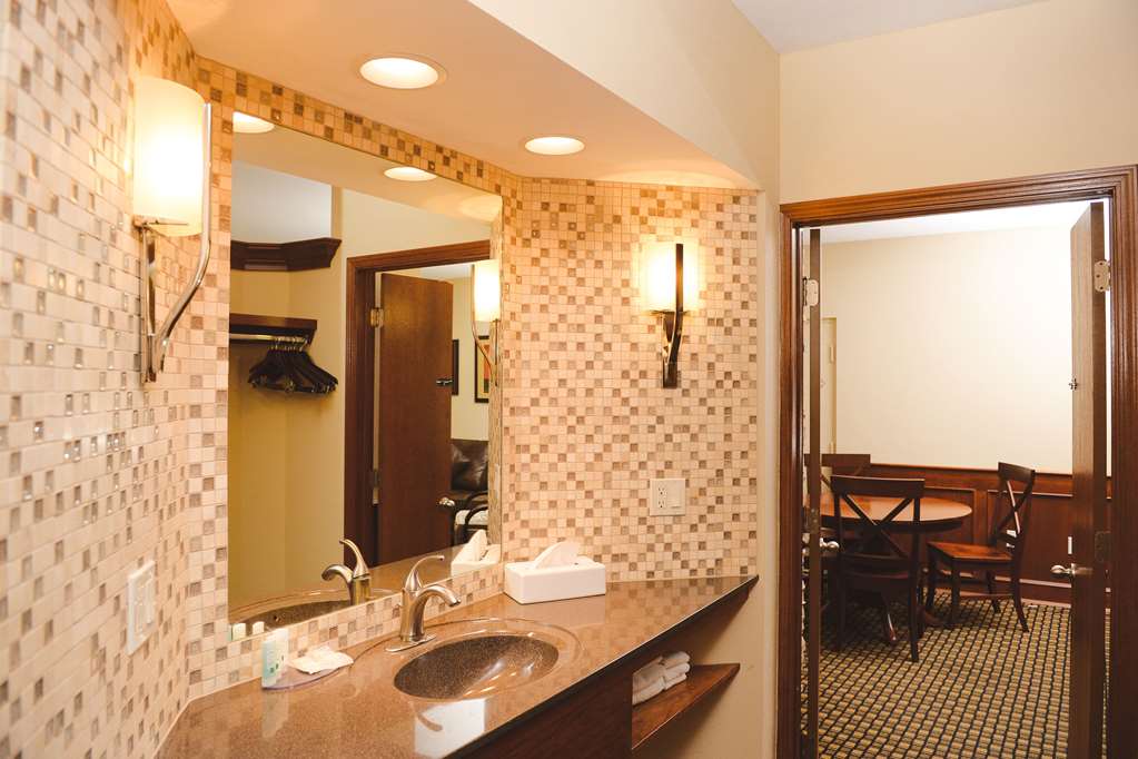 Quality Inn & Suites Ames Conference Center Near ISU Campus - photo 23